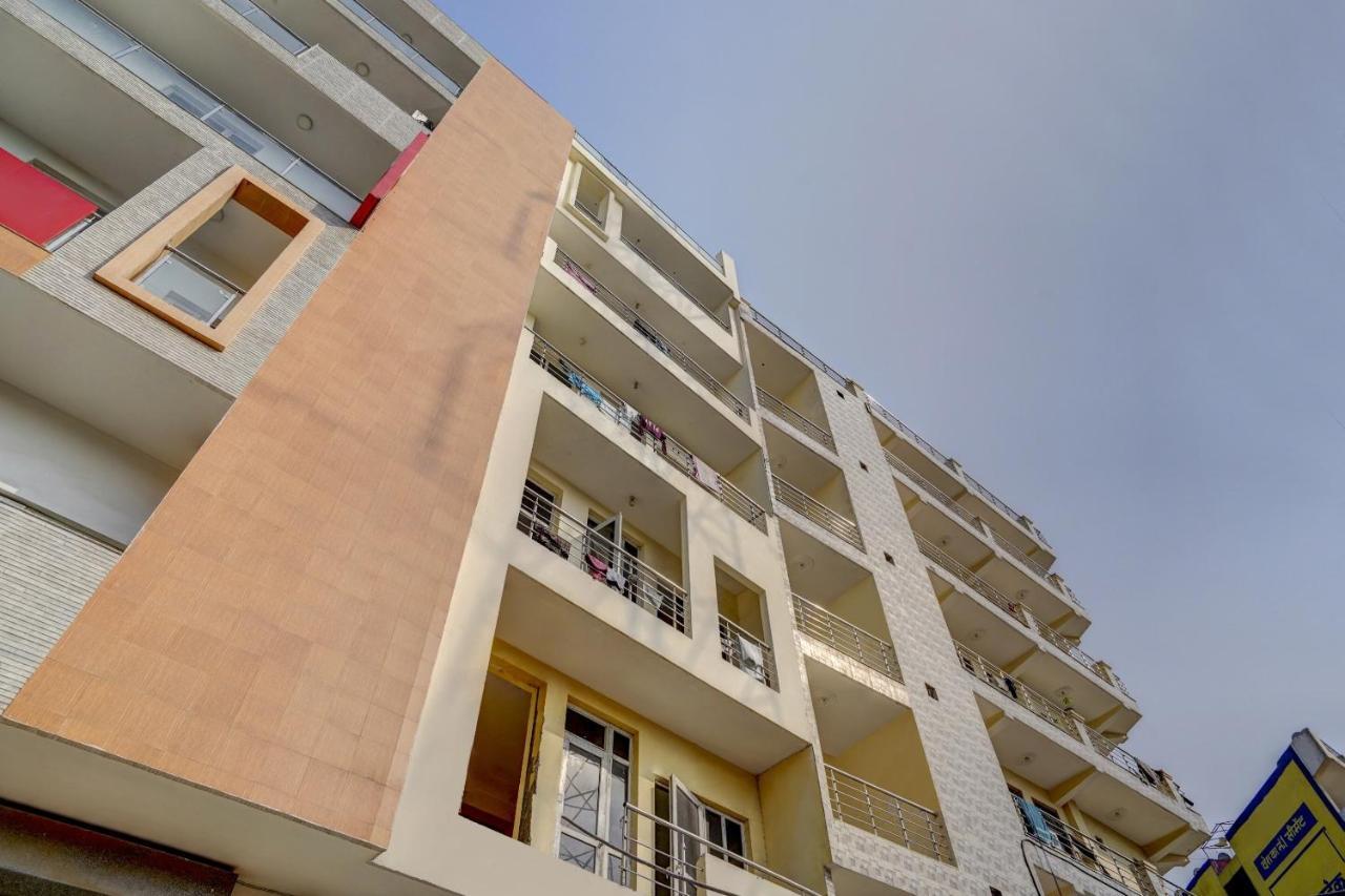 Oyo 78981 The Diamond Nest Noida Dış mekan fotoğraf